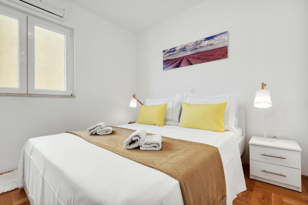 Apartments Santric - The Hill Μακάρσκα Εξωτερικό φωτογραφία